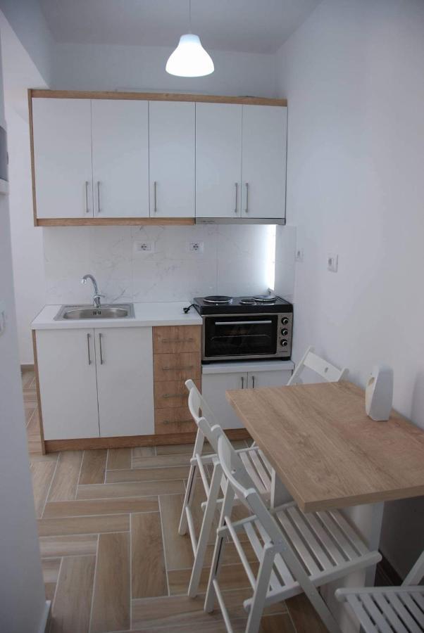 The Hill Apartment Sarandë Buitenkant foto