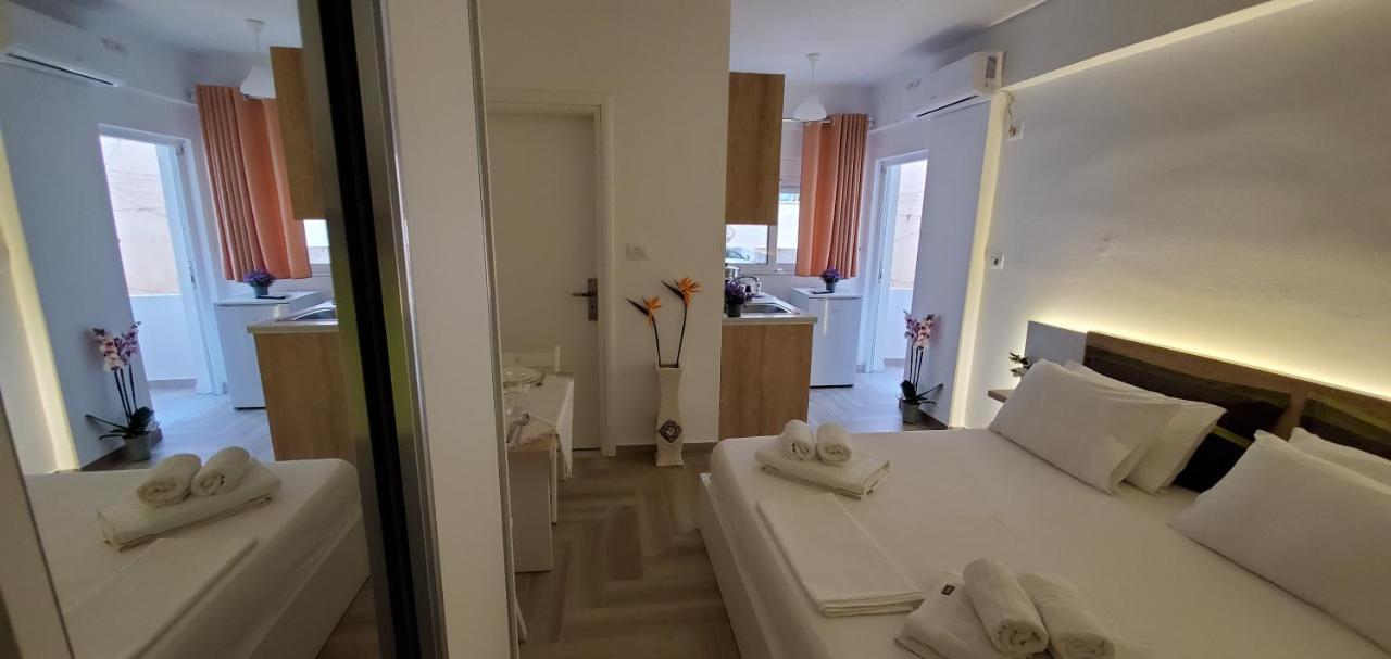 The Hill Apartment Sarandë Buitenkant foto