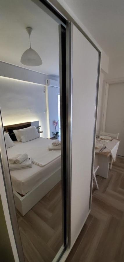 The Hill Apartment Sarandë Buitenkant foto